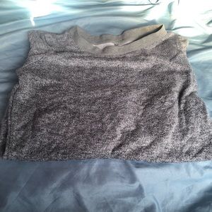 Gray sweater no size or brand tags